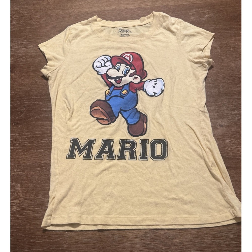 Super Mario Girls Teen T Shirt Size XL 15-17 Yellow Short Sleeve Gamer 2011